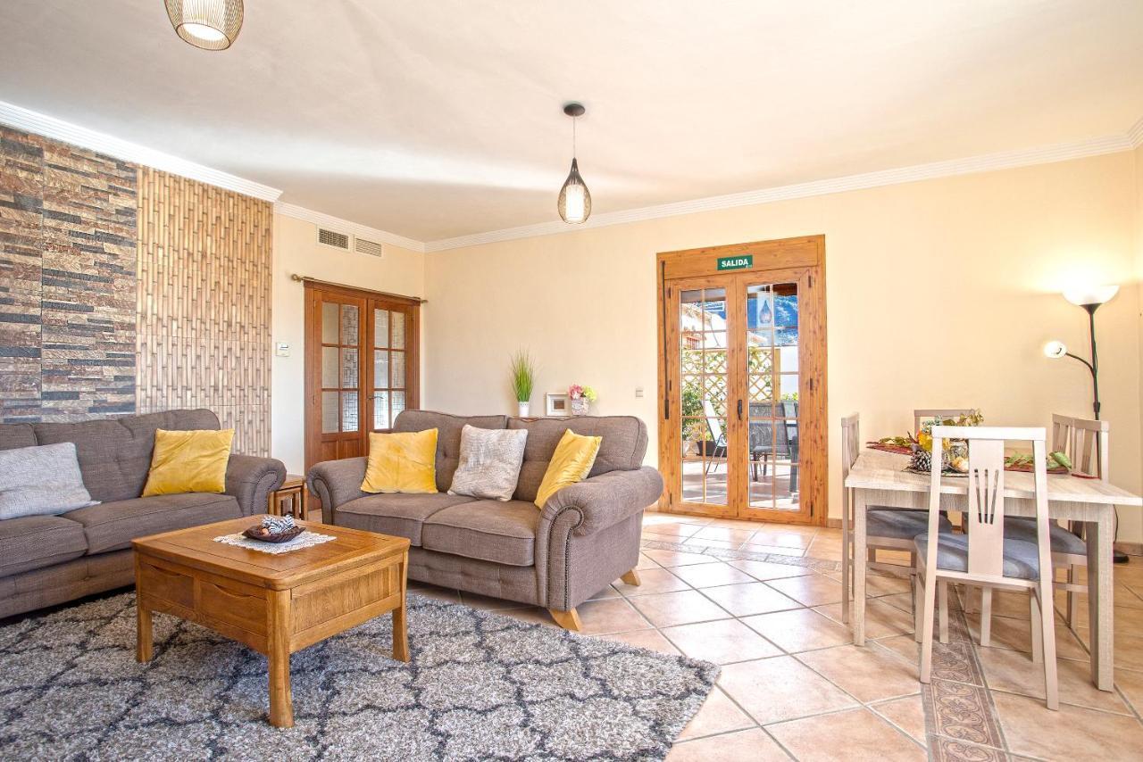 Casa Del Valle Con Piscina Privada Villa อัลเกาซิน ภายนอก รูปภาพ