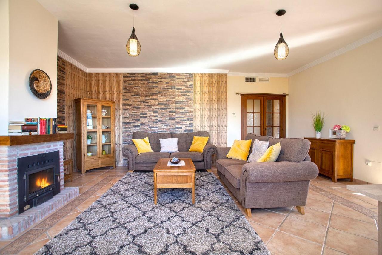 Casa Del Valle Con Piscina Privada Villa อัลเกาซิน ภายนอก รูปภาพ